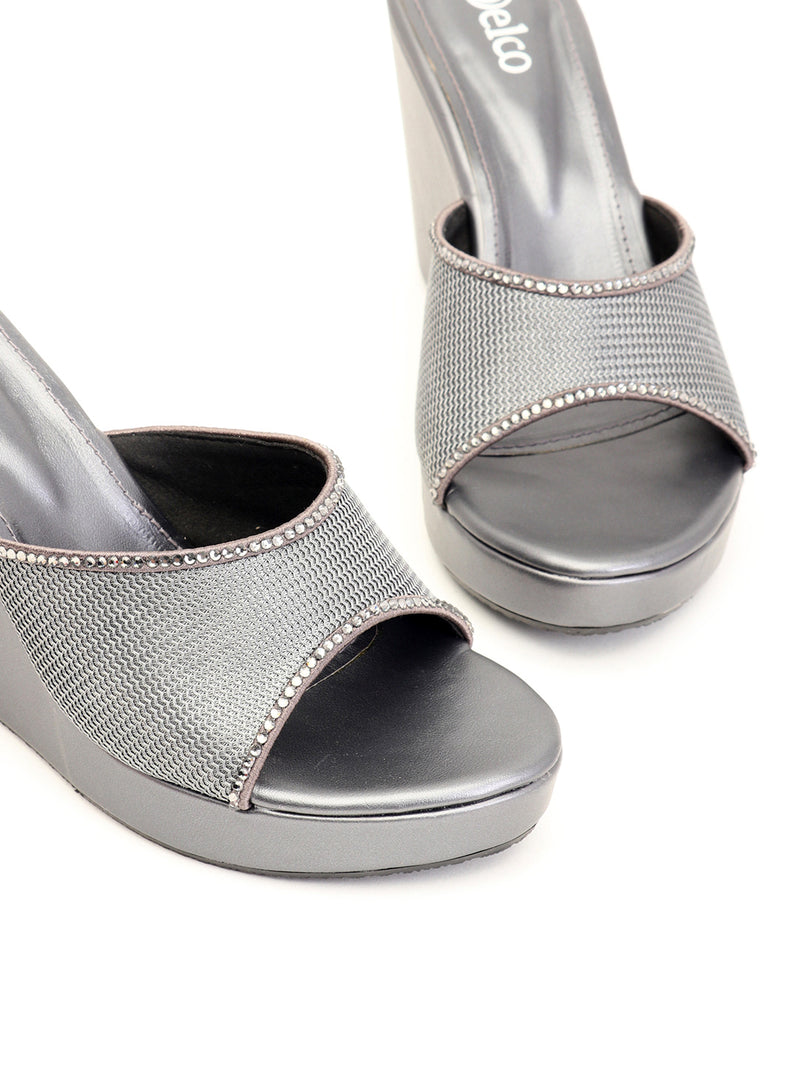 Delco Everning wear Platform heel Slip on